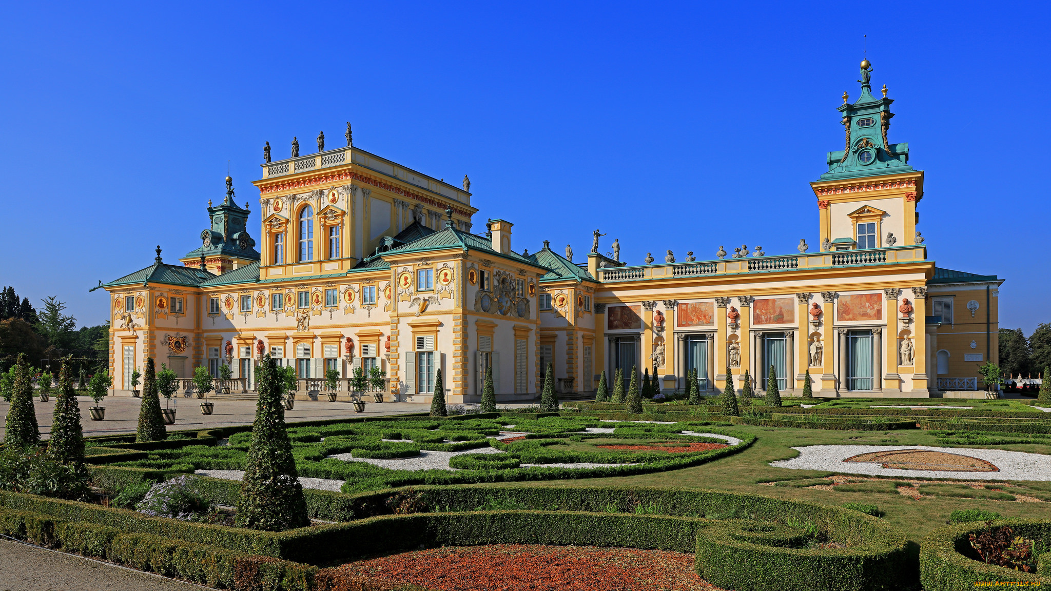 Town palace. Дворец Джермакоя город досо.